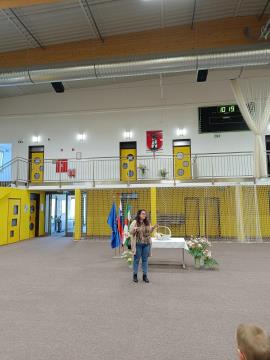 kvačkani grb Sanja, 15.4 (3)
